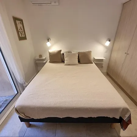 Casa vacanze Maison T3 Rénovée à Collioure, 2 Chambres, Balcon - Fr-1-309-457 *