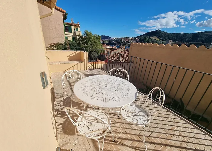 Maison T3 Renovee A Collioure, 2 Chambres, Balcon - Fr-1-309-457 別荘 コリウール